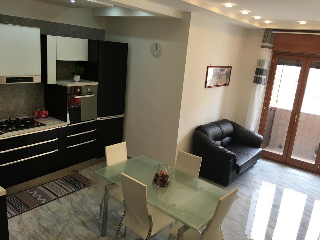 Supera Napoli Apartment エクステリア 写真