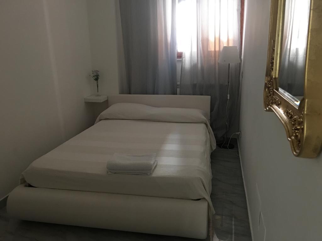 Supera Napoli Apartment エクステリア 写真